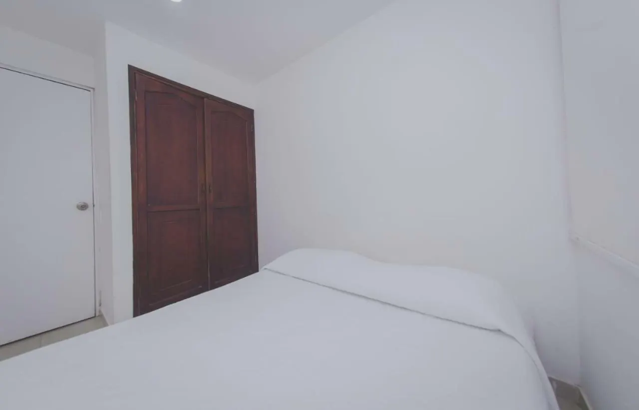 Edificio Atlantis Aparthotel Cartagena Colombia
